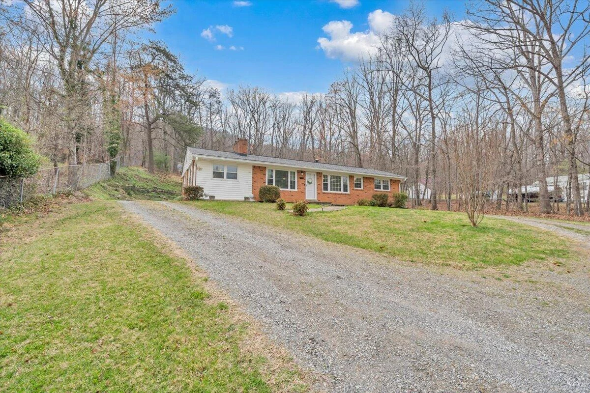 3988 Welcome Valley RD SE - Photo 43