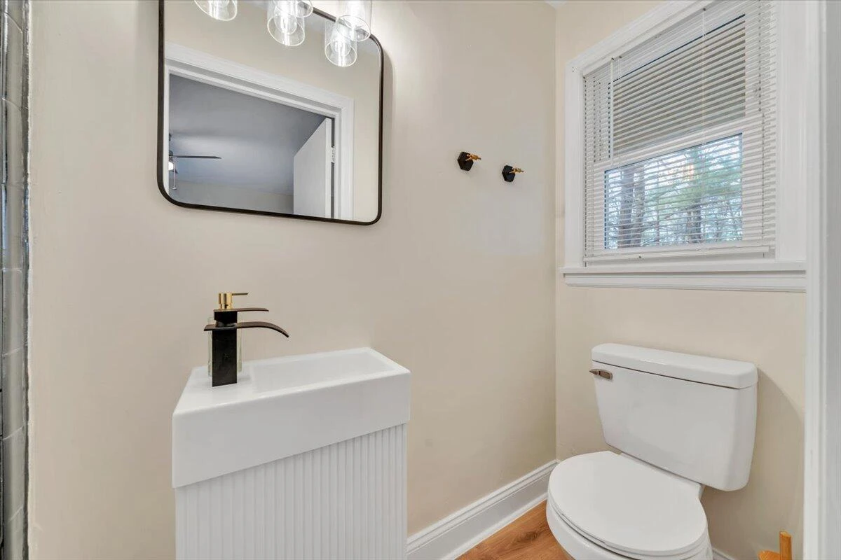 140 Stephens DR - Photo 26