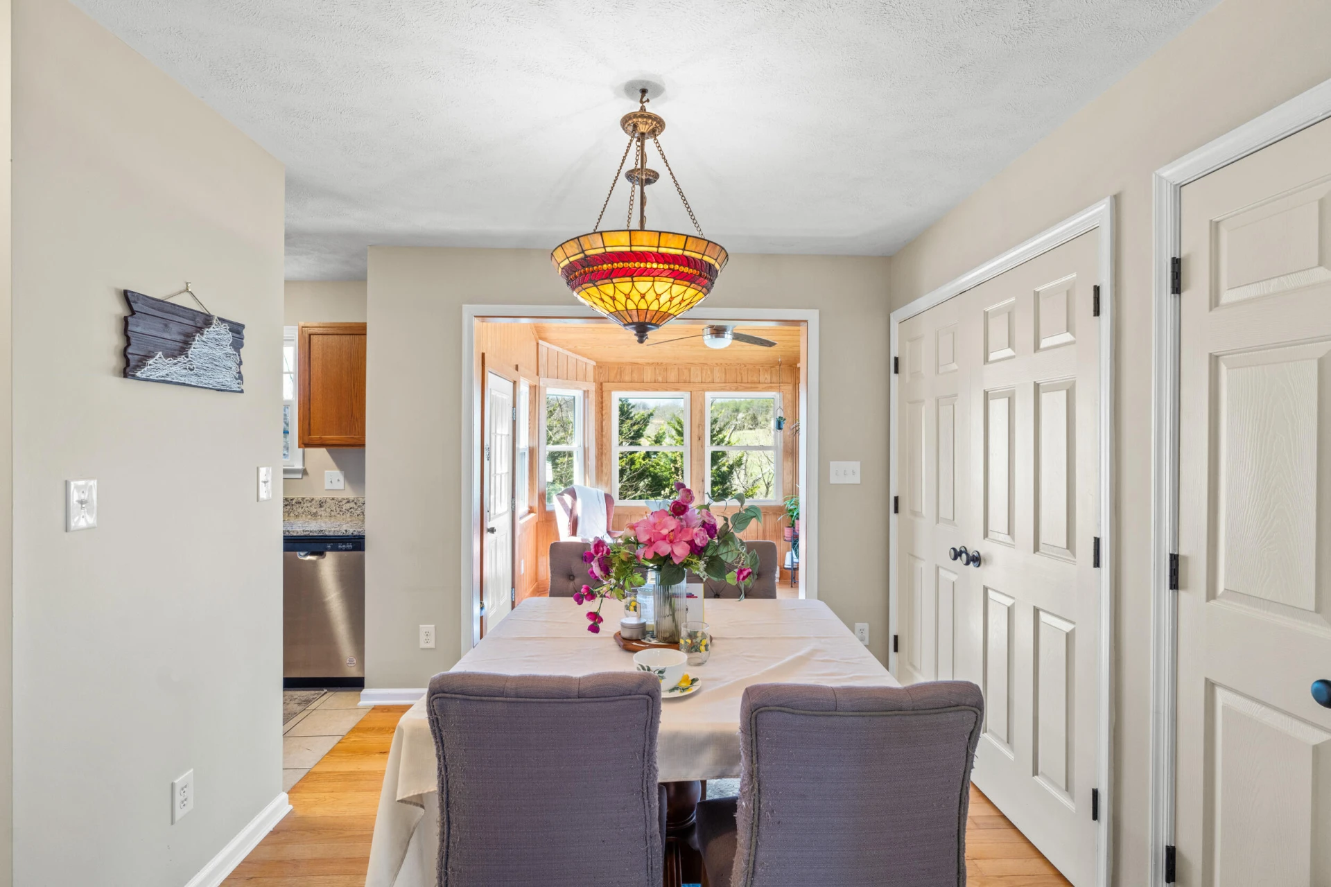 1004 Middlebrook AVE - Photo 14