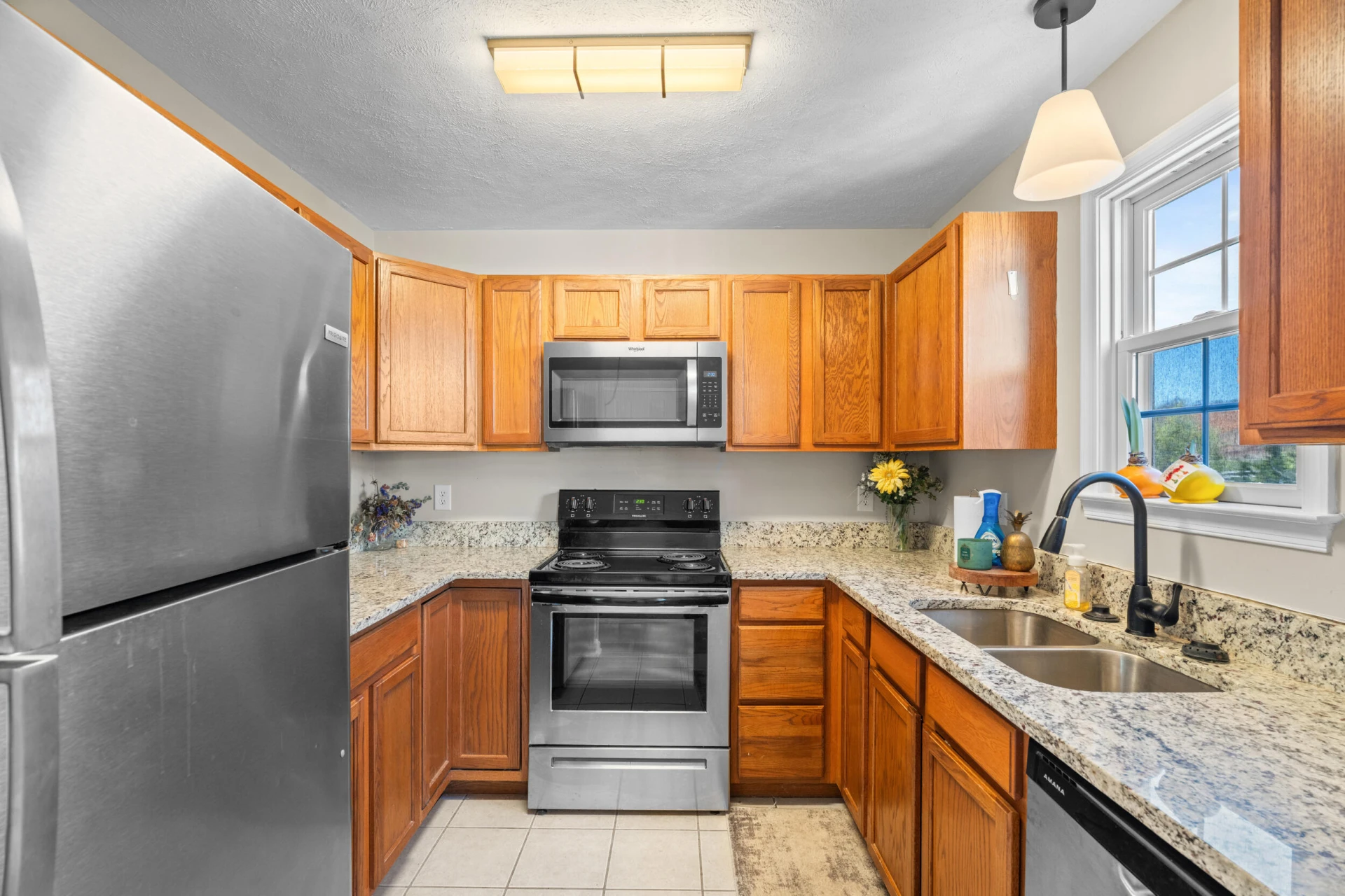 1004 Middlebrook AVE - Photo 19