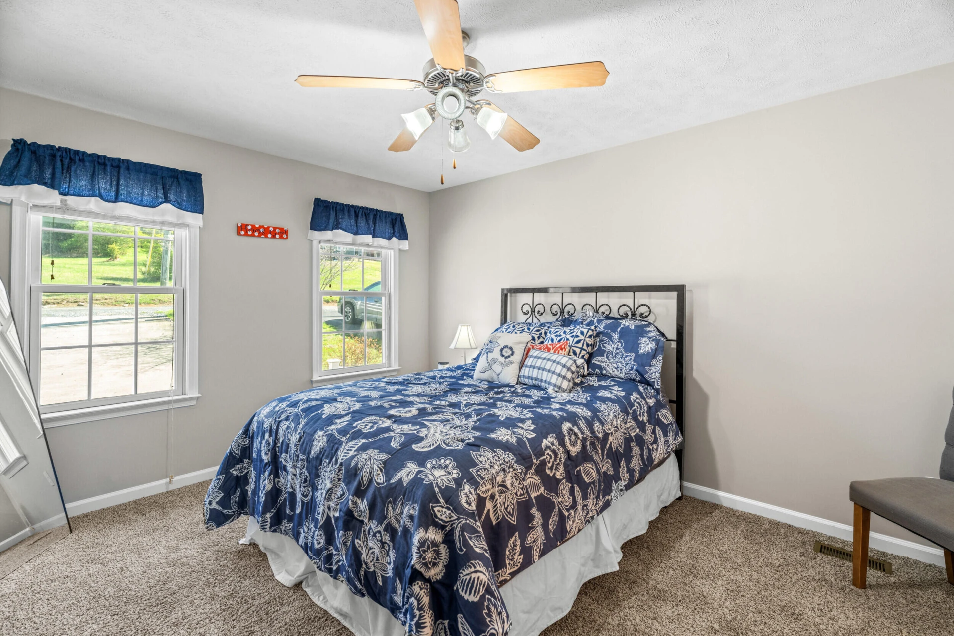 1004 Middlebrook AVE - Photo 29