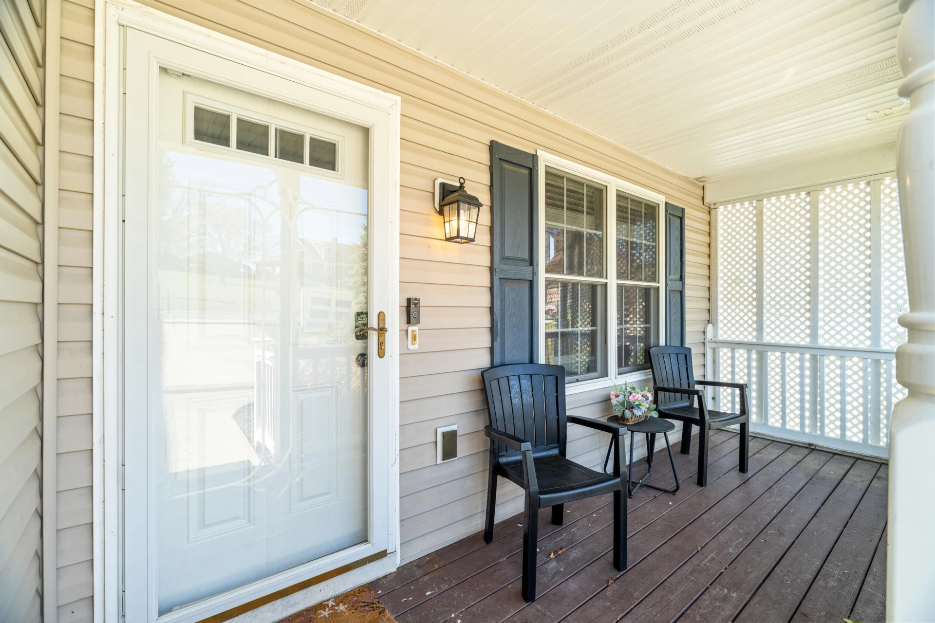 1004 Middlebrook AVE - Photo 3