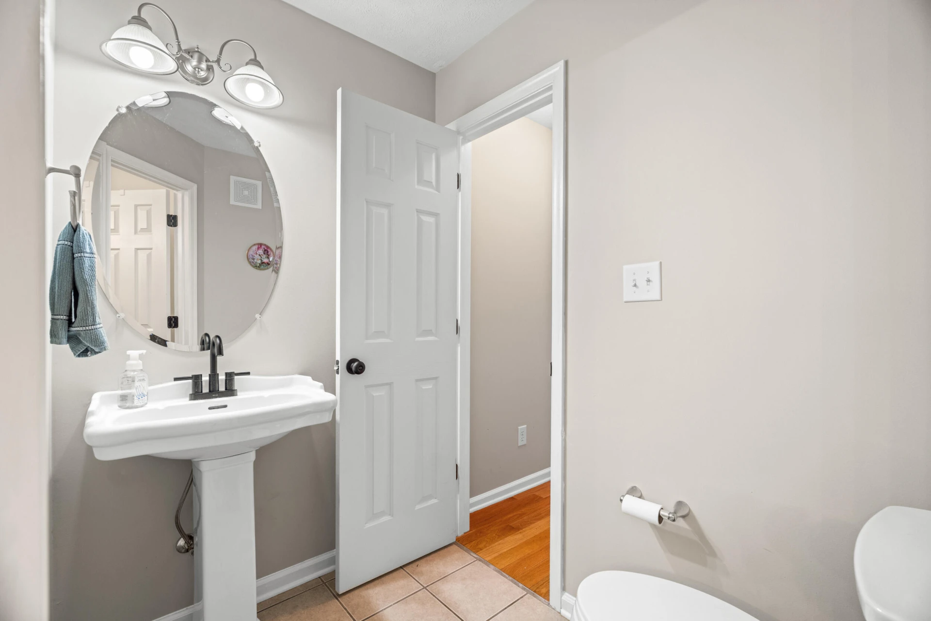 1004 Middlebrook AVE - Photo 34