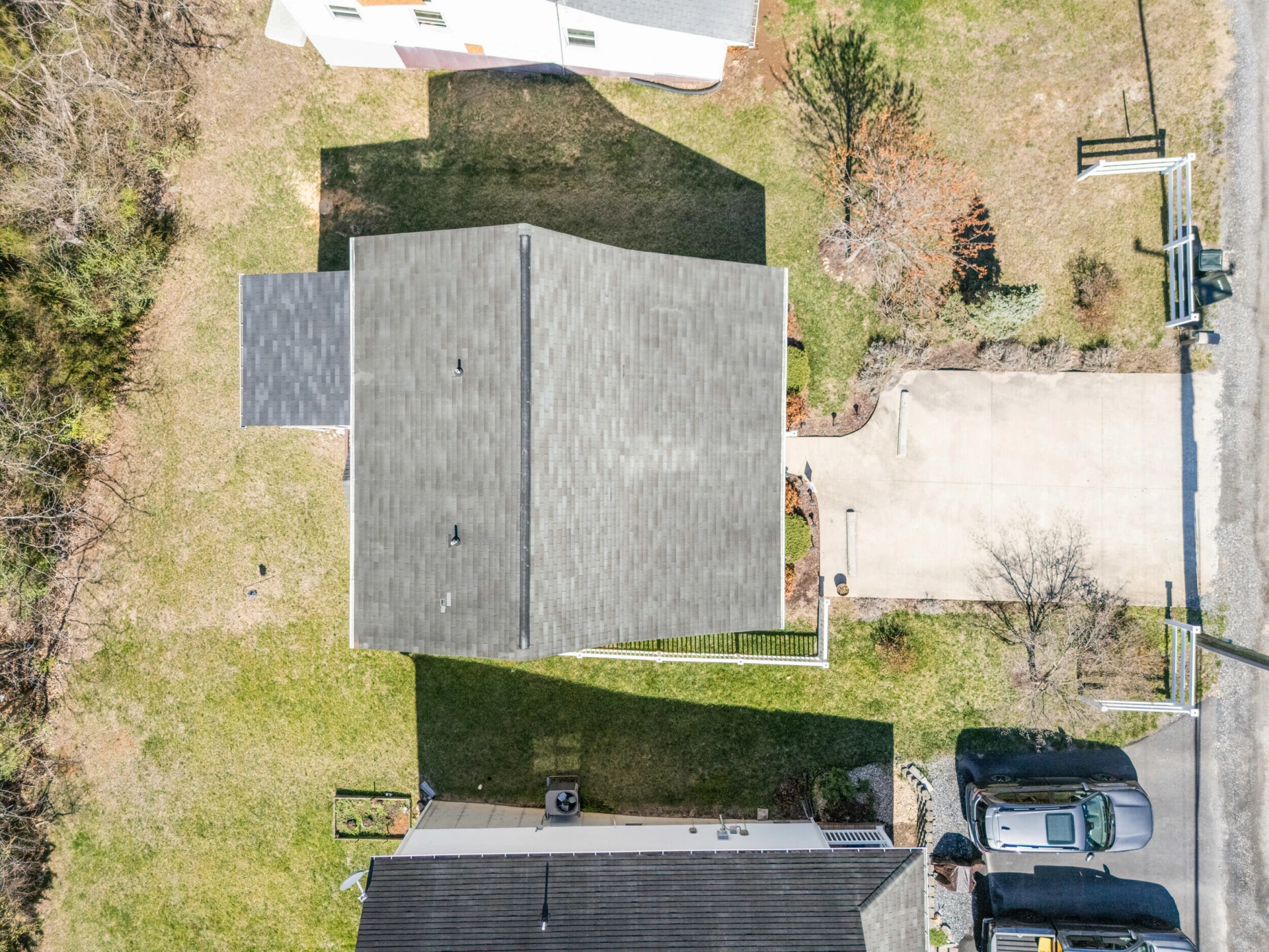1004 Middlebrook AVE - Photo 4