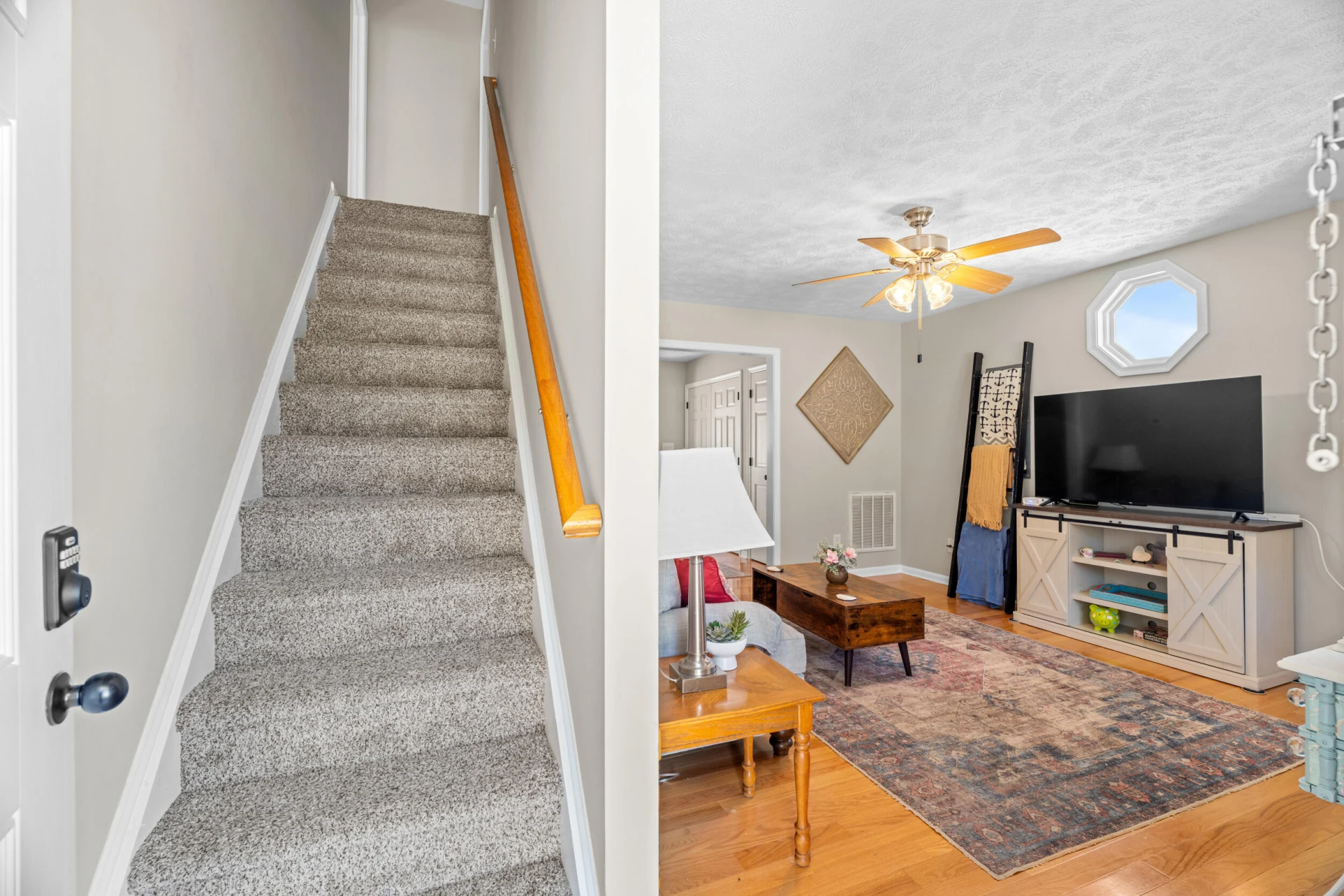 1004 Middlebrook AVE - Photo 9
