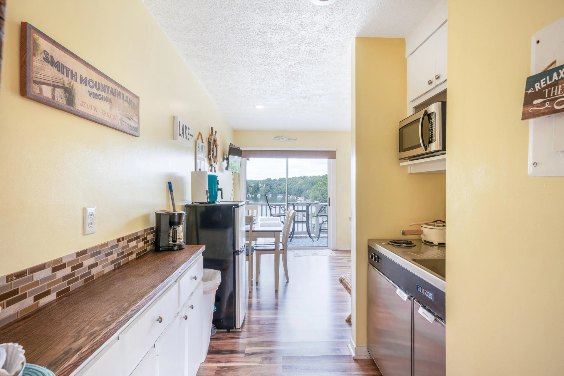 1085 Bluewater #208 DR - Photo 9
