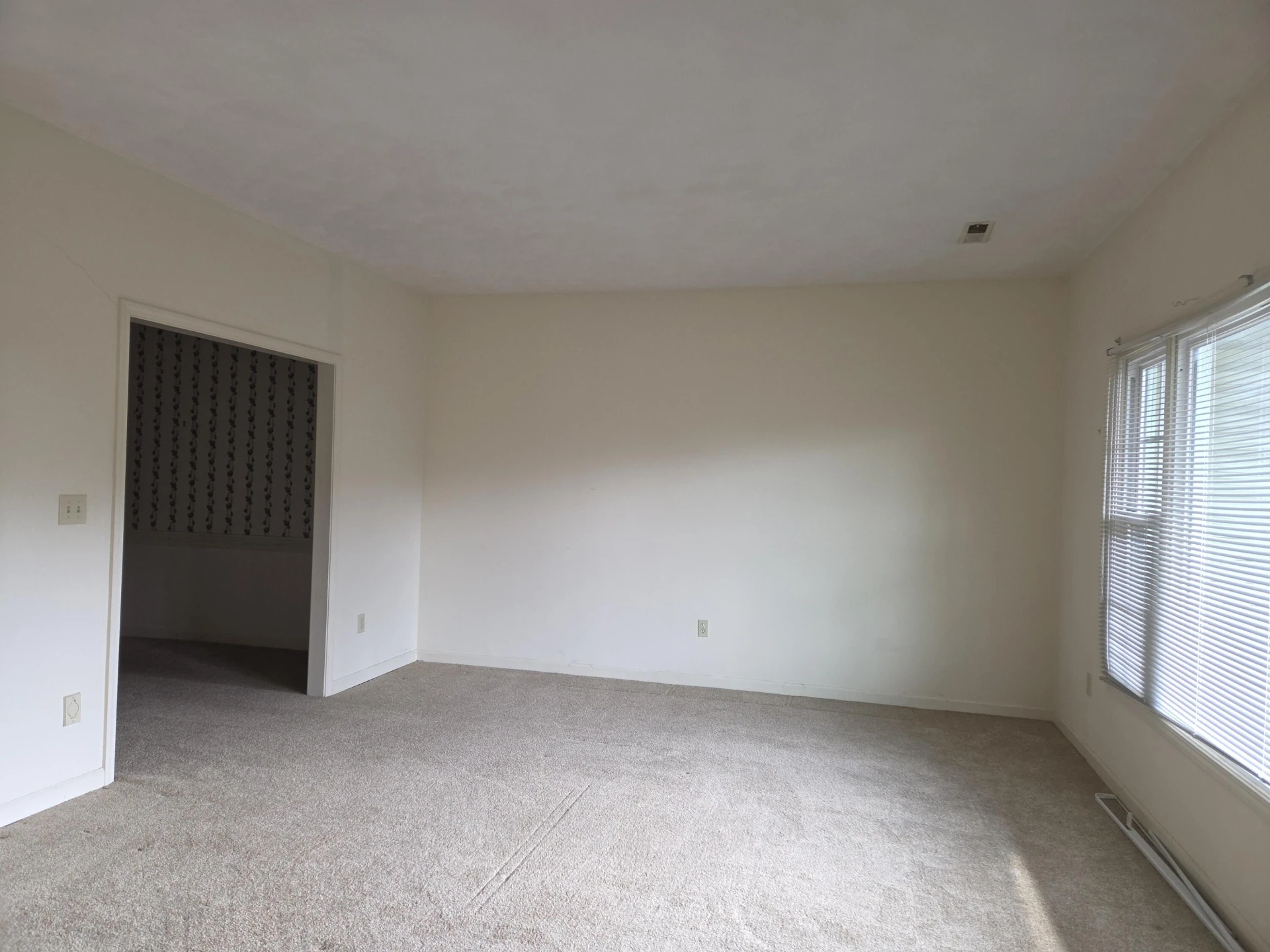 48 Highfield LN - Photo 13