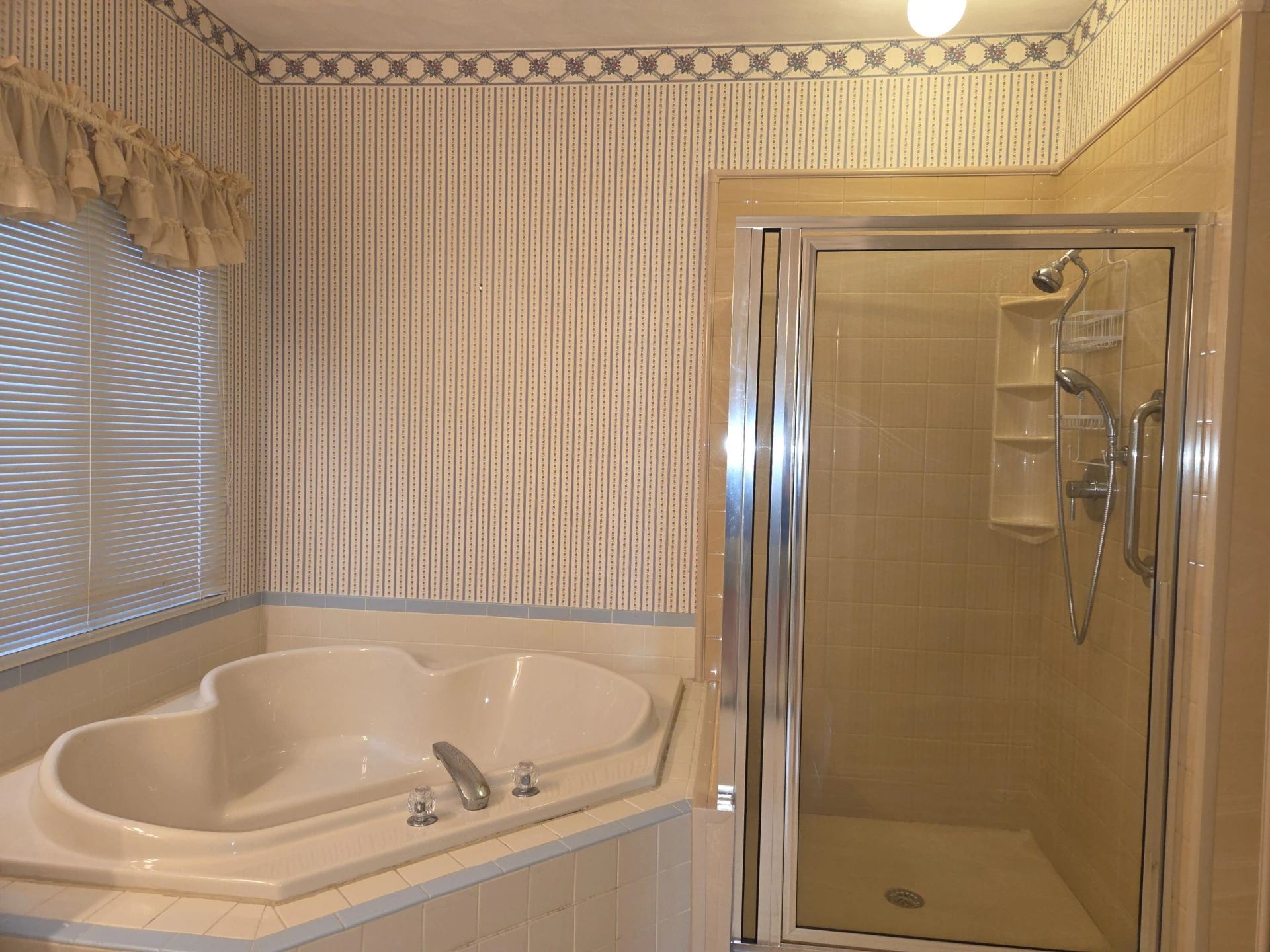 48 Highfield LN - Photo 16