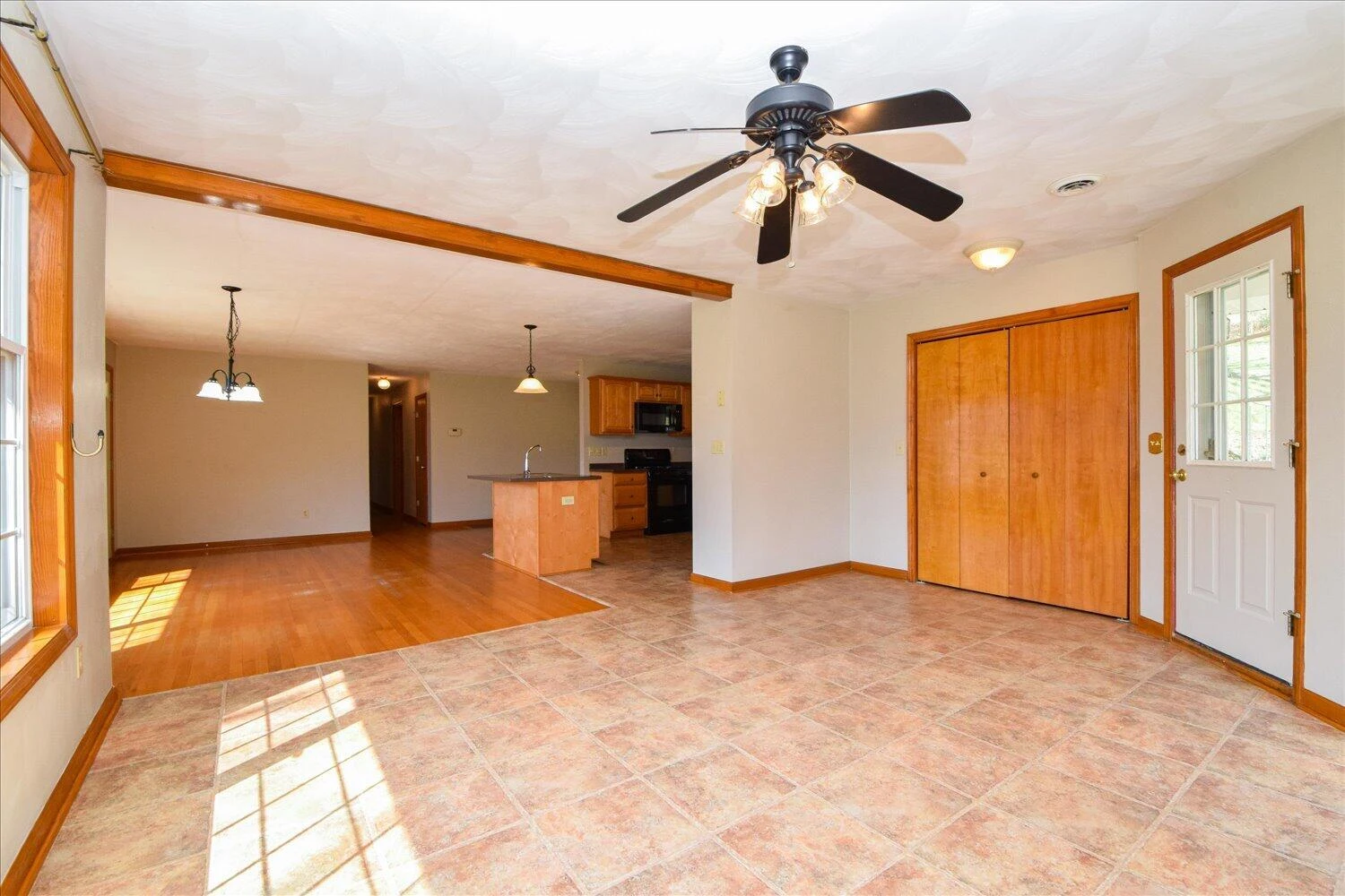 6141 Poage Valley RD - Photo 15