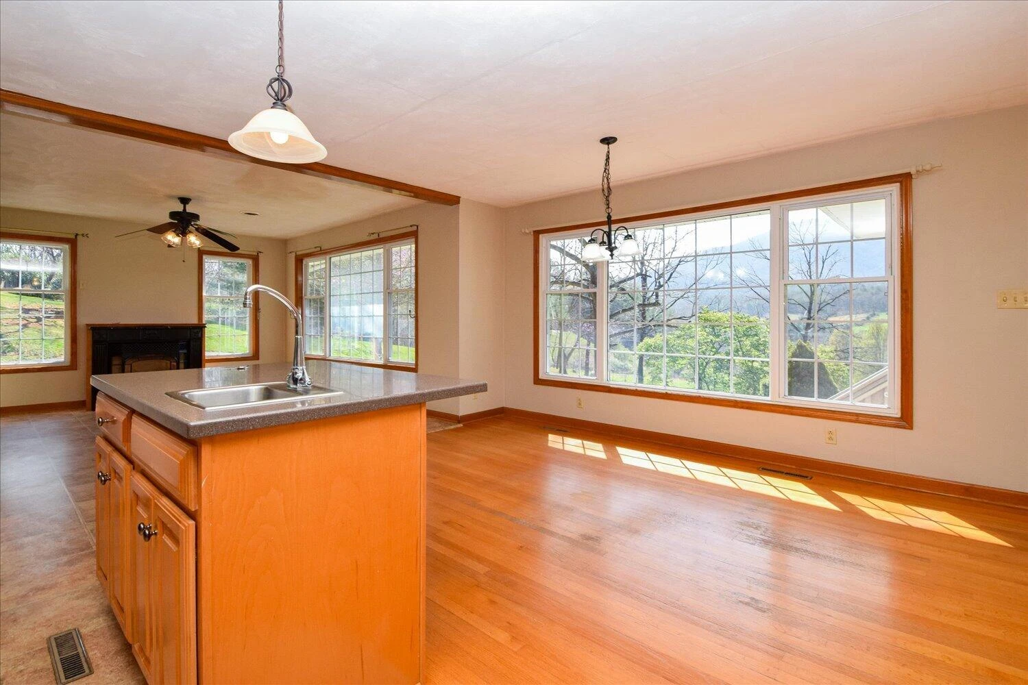 6141 Poage Valley RD - Photo 6