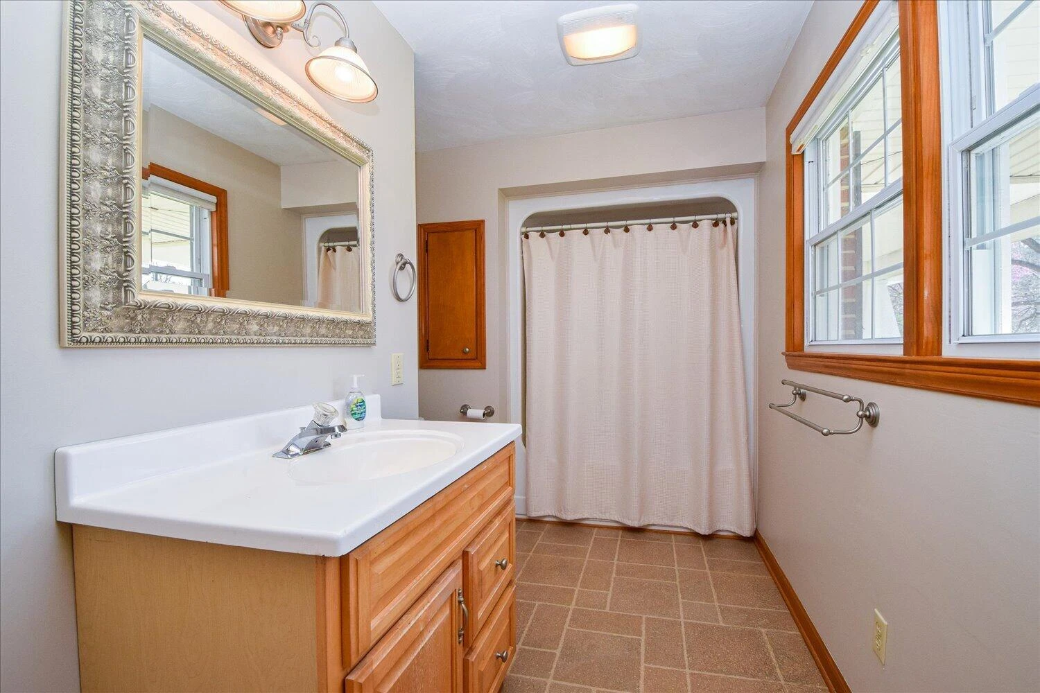 6141 Poage Valley RD - Photo 8