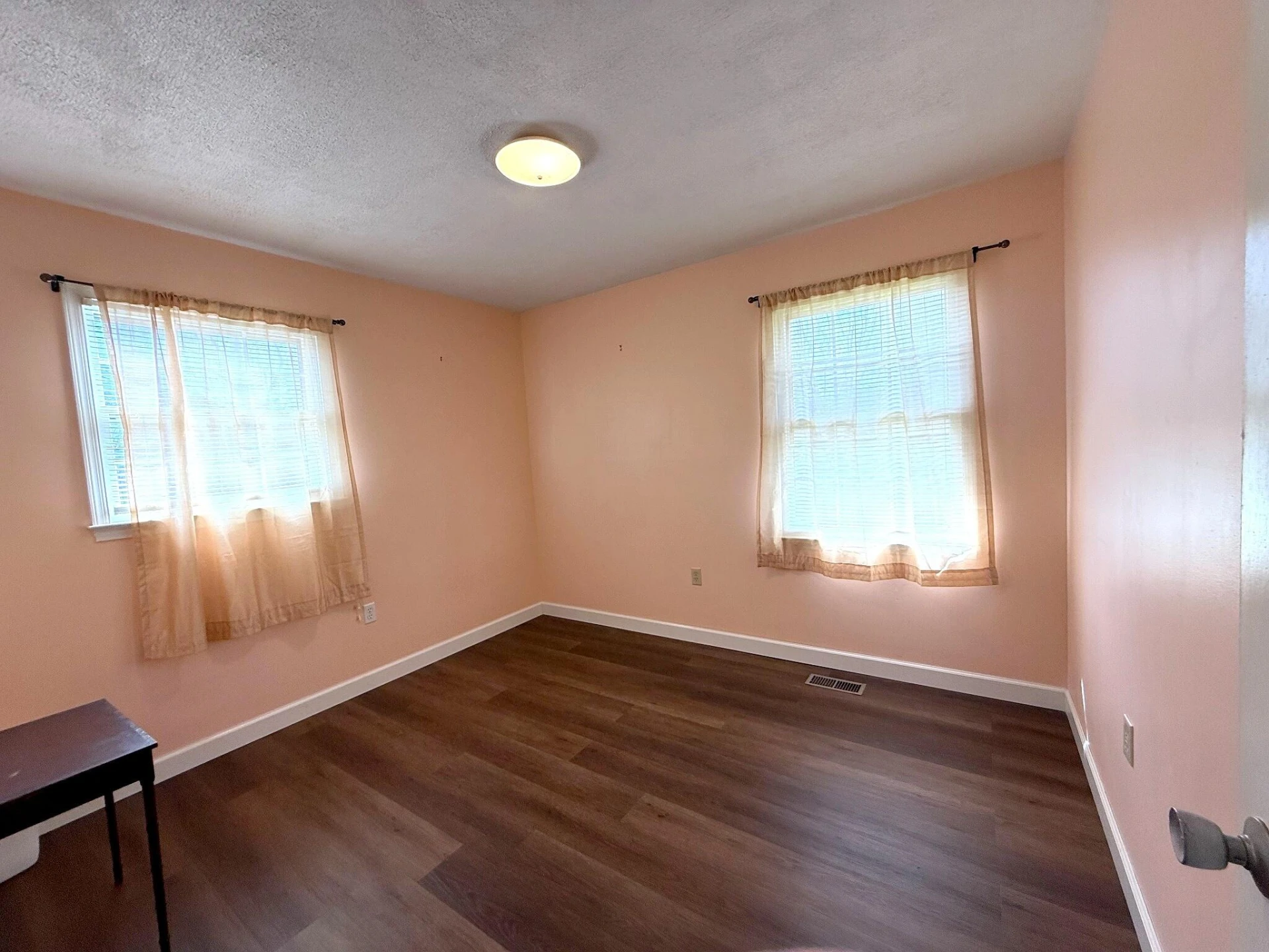 912 Madison AVE - Photo 10