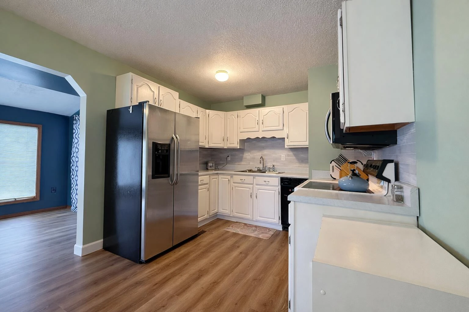 912 Madison AVE - Photo 11