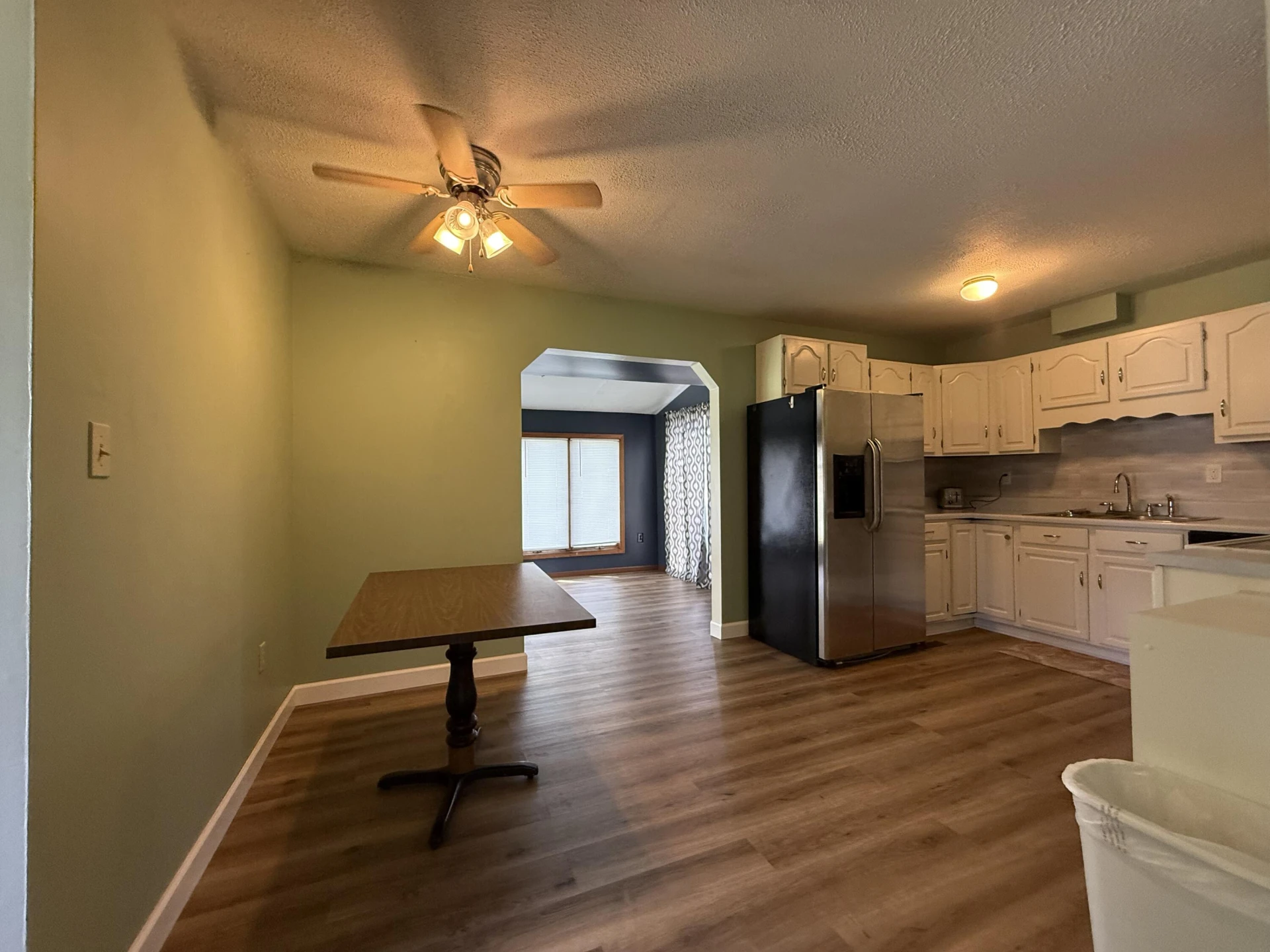 912 Madison AVE - Photo 12