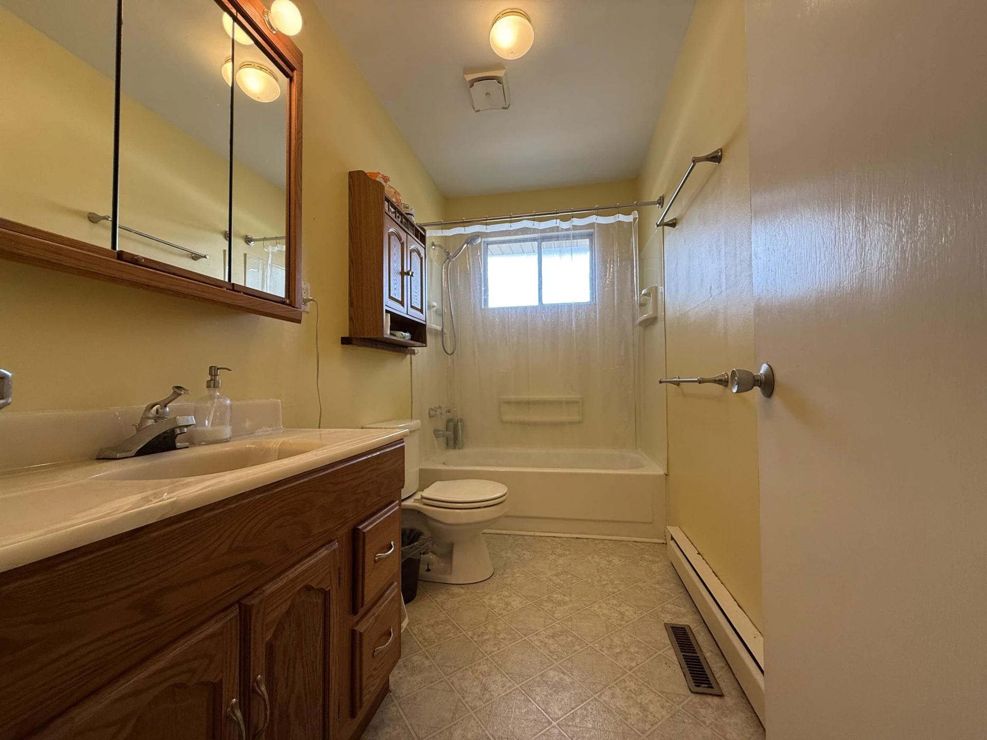 912 Madison AVE - Photo 16
