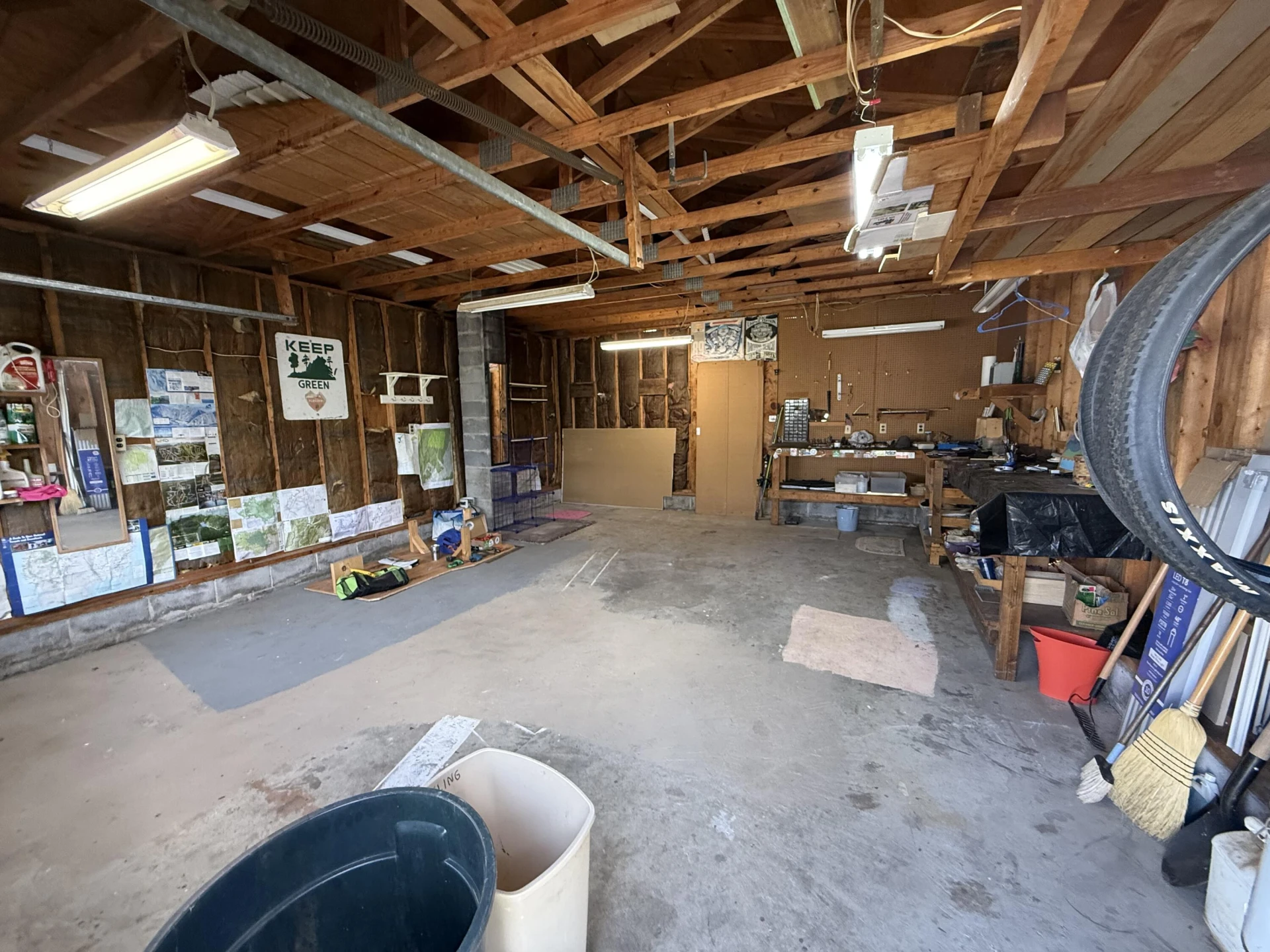 912 Madison AVE - Photo 18