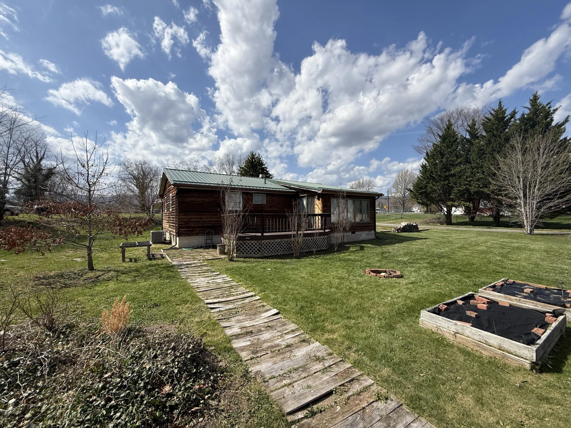 912 Madison AVE - Photo 6