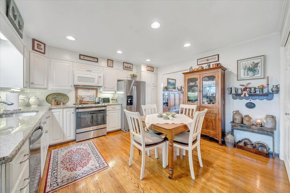 1720 WYCLIFFE ST - Photo 16