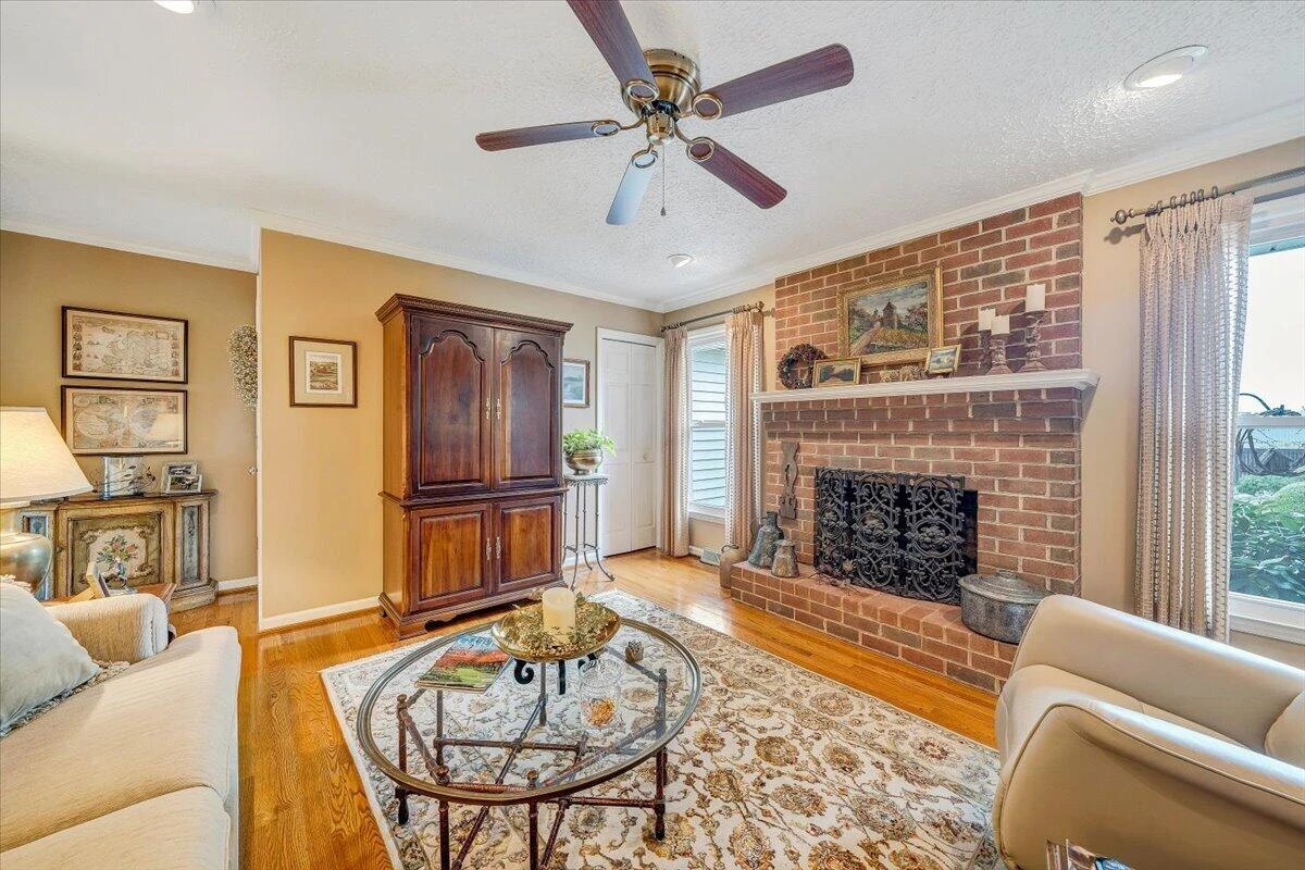 1720 WYCLIFFE ST - Photo 23