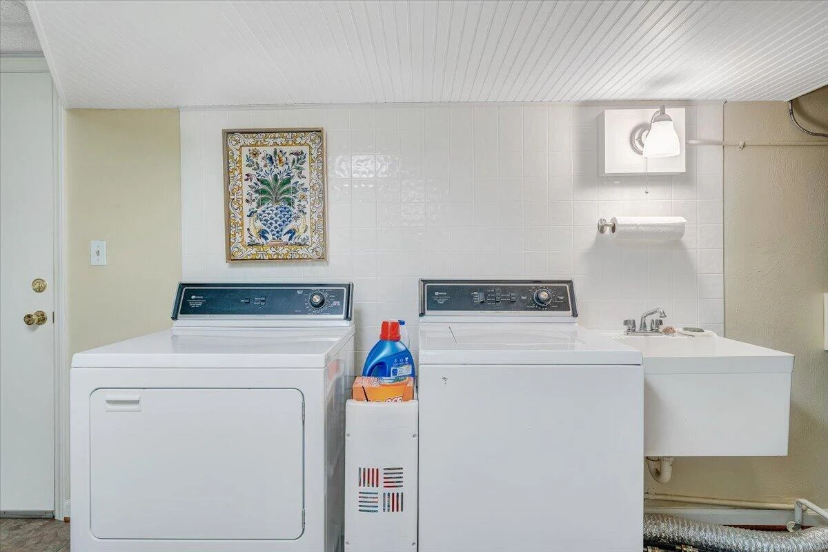 1720 WYCLIFFE ST - Photo 44