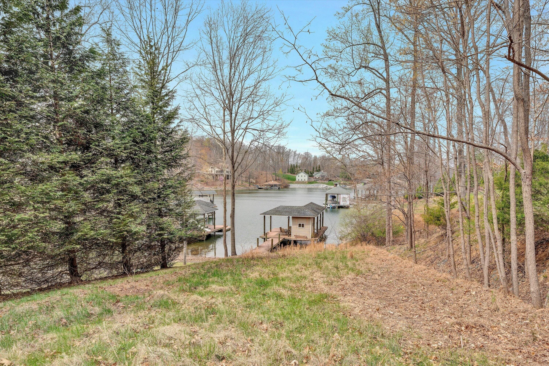 951 Piney Point RD - Photo 5