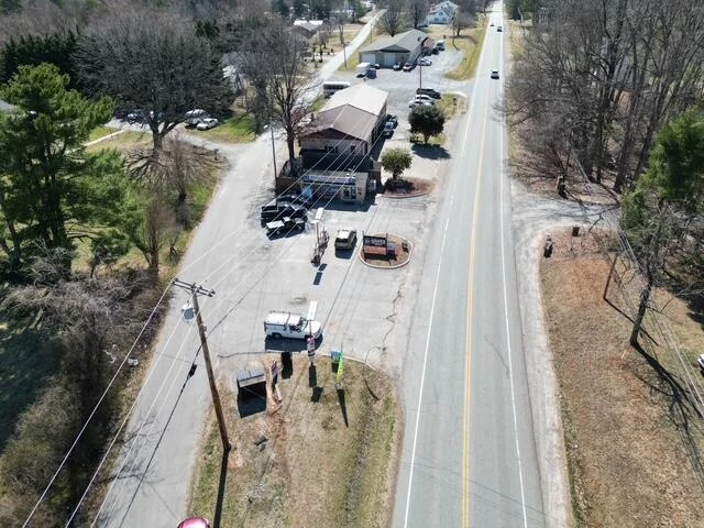 2031 S Main ST - Photo 7