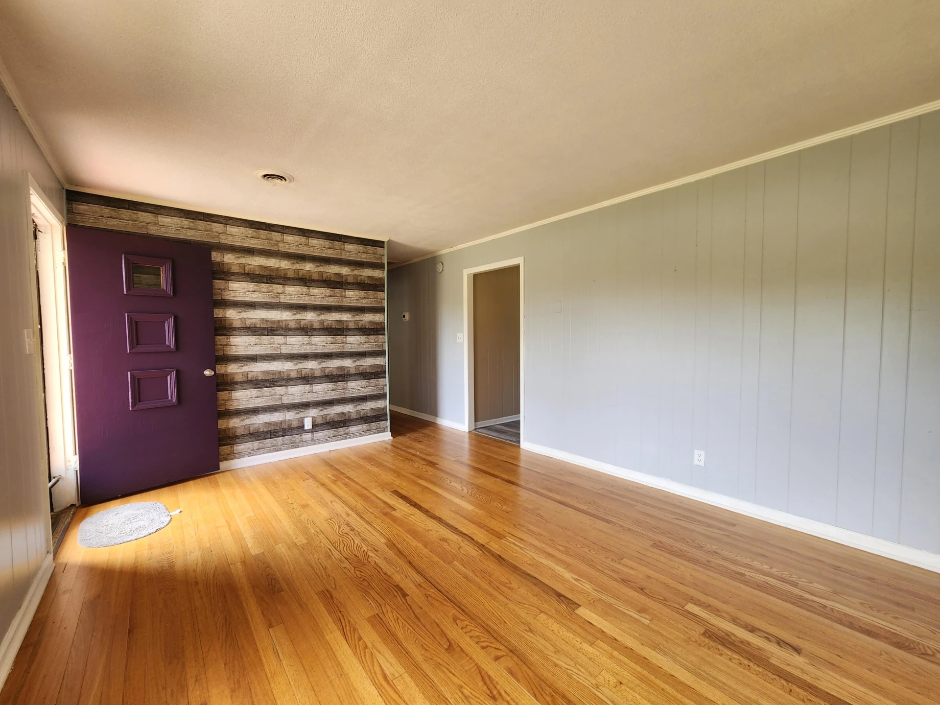 10519 Henry RD - Photo 3