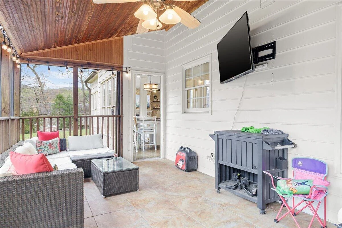 6020 Scotford CT - Photo 20