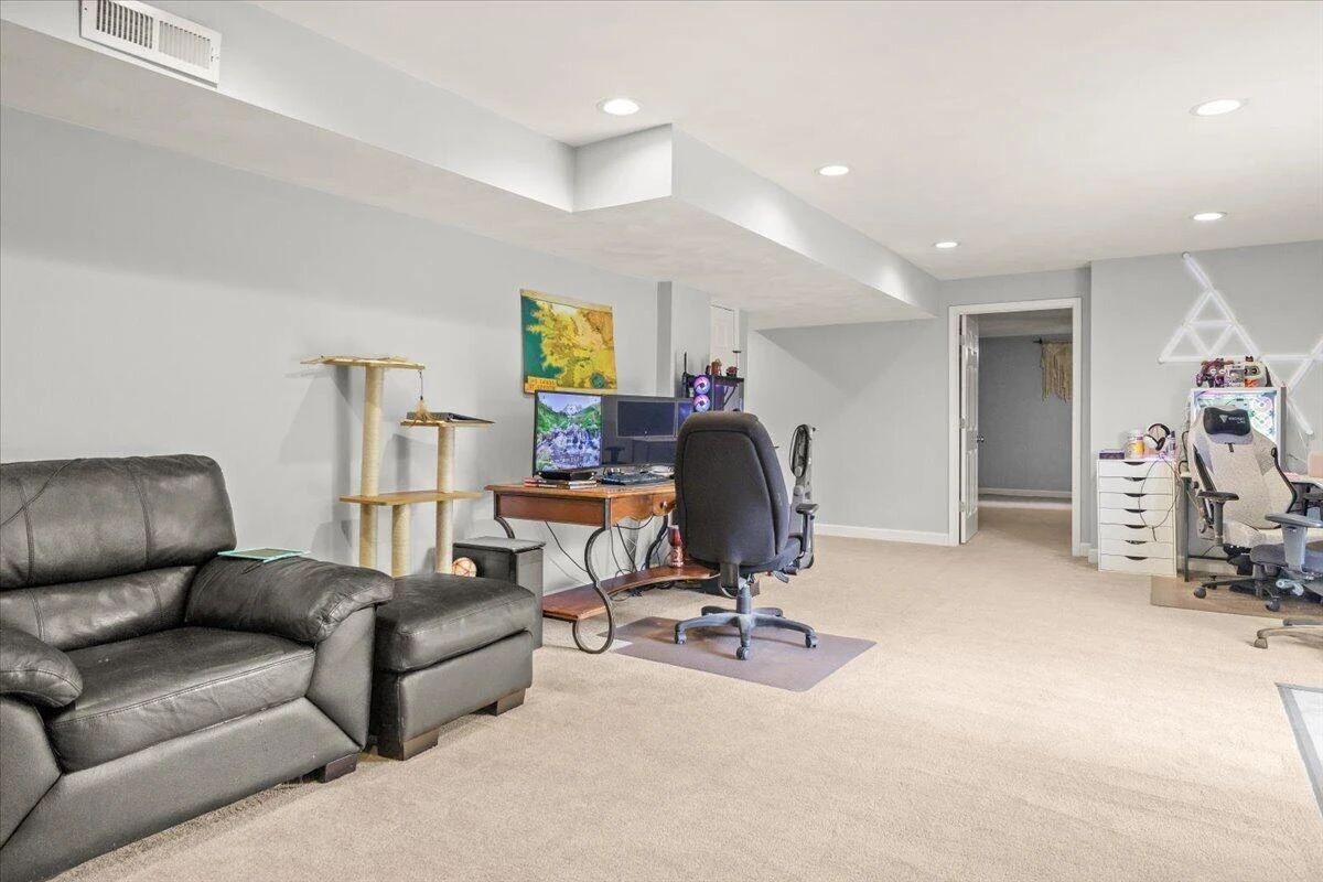6020 Scotford CT - Photo 42