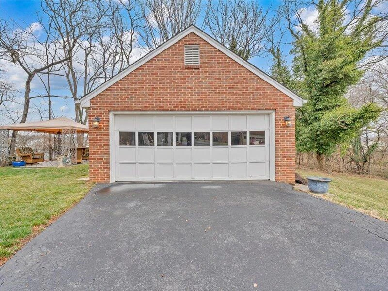 3515 Windsor Oaks CIR SW - Photo 15
