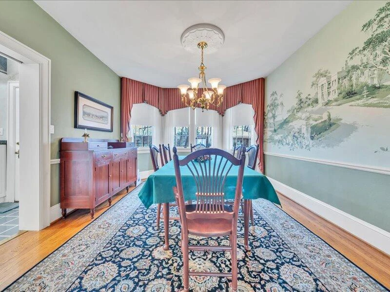 3515 Windsor Oaks CIR SW - Photo 5