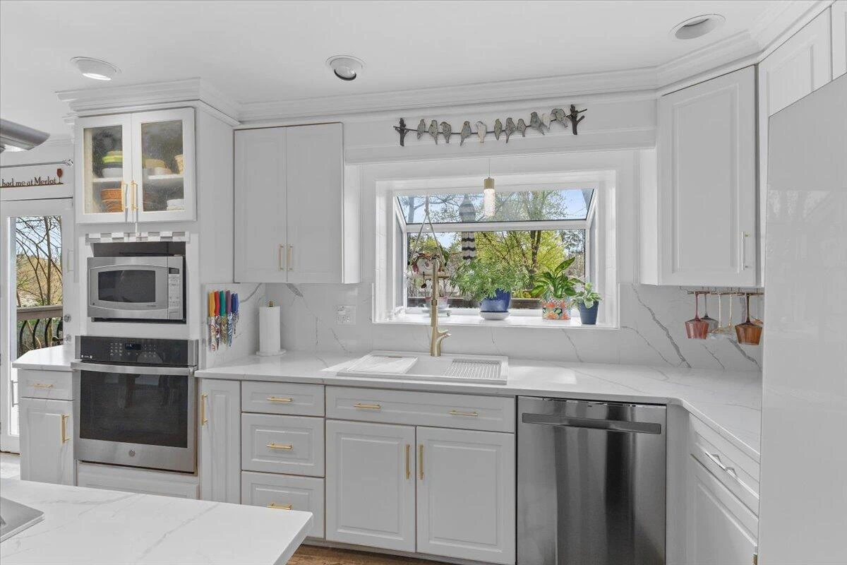2440 Charing Cross DR - Photo 12