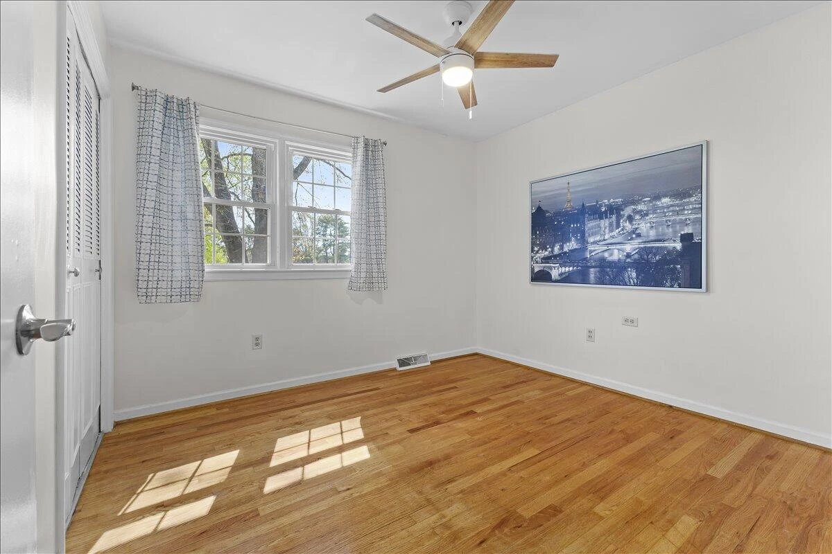 2440 Charing Cross DR - Photo 31