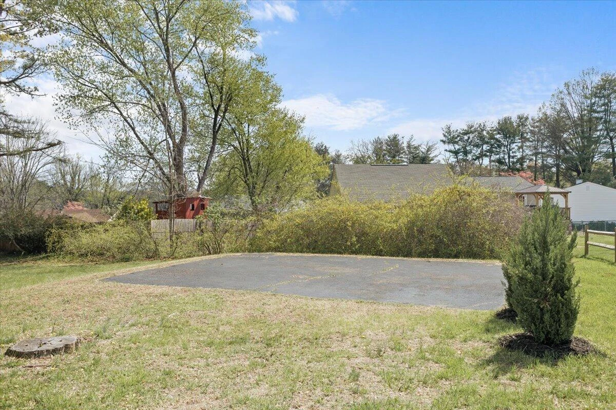 2440 Charing Cross DR - Photo 6
