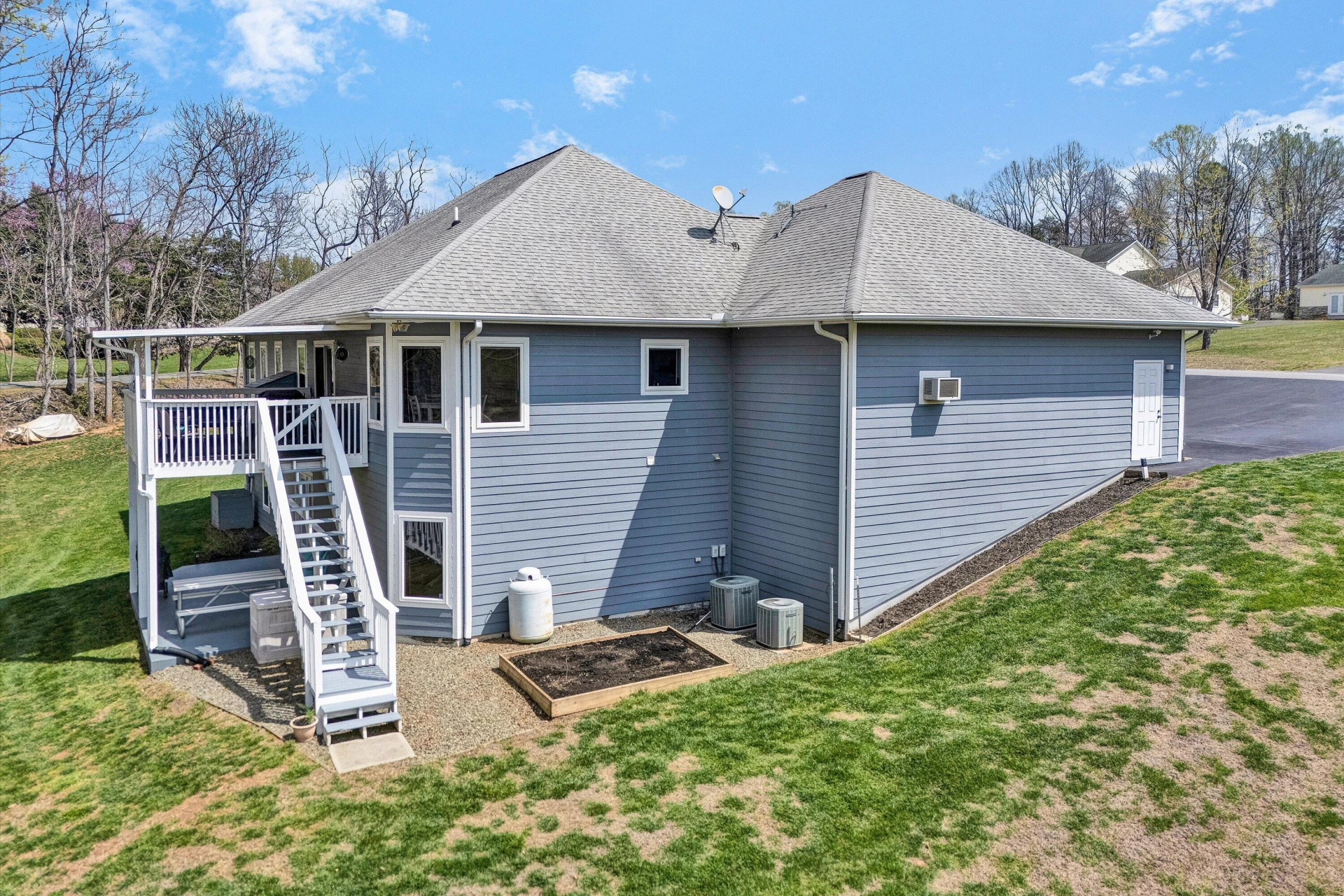 301 Indian Ridge DR - Photo 50