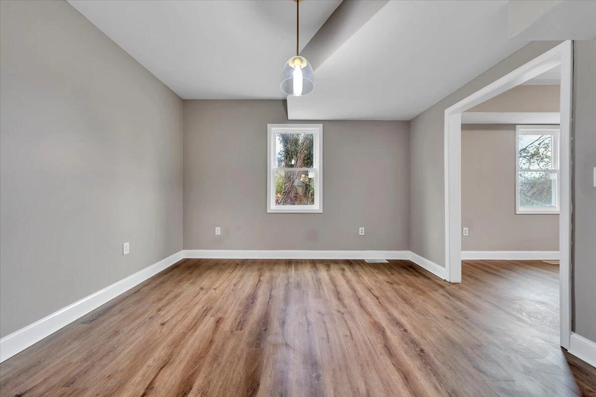 1220 Church AVE SE - Photo 10