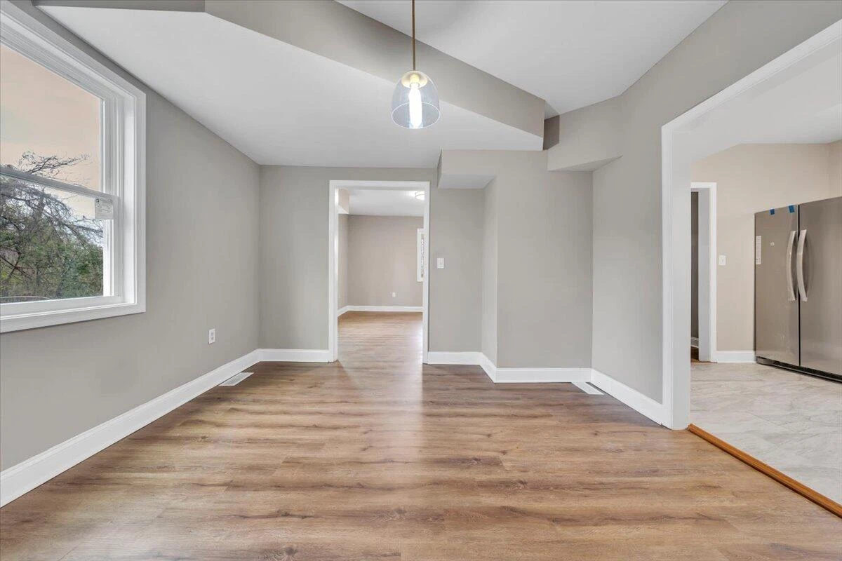 1220 Church AVE SE - Photo 11