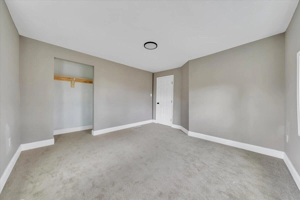 1220 Church AVE SE - Photo 24