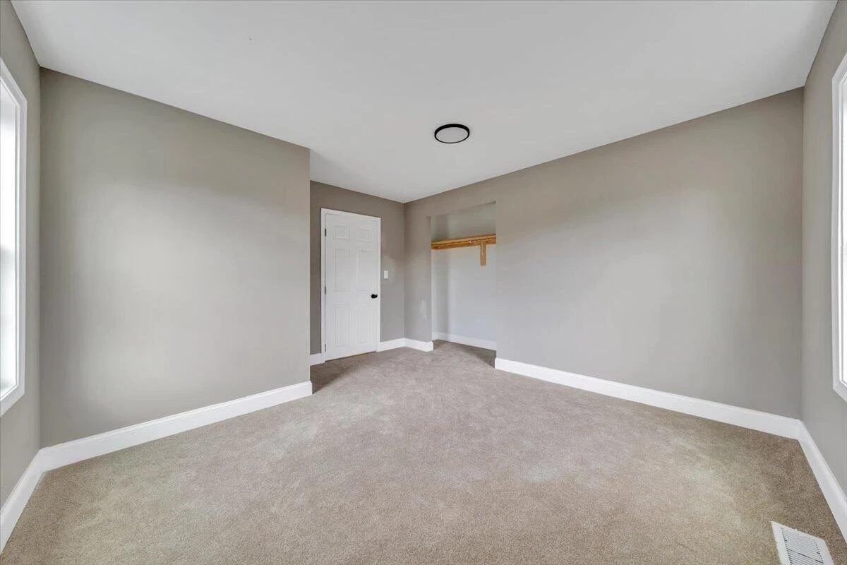 1220 Church AVE SE - Photo 26