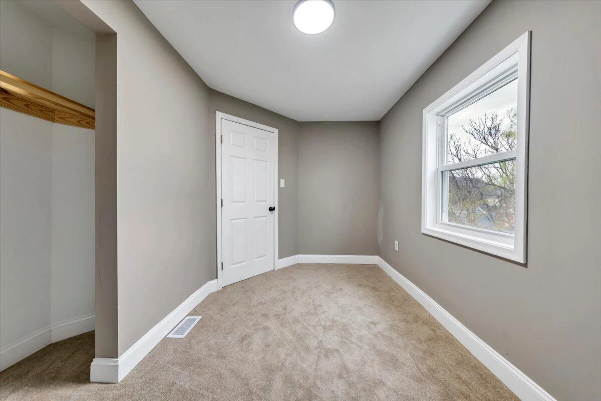 1220 Church AVE SE - Photo 28