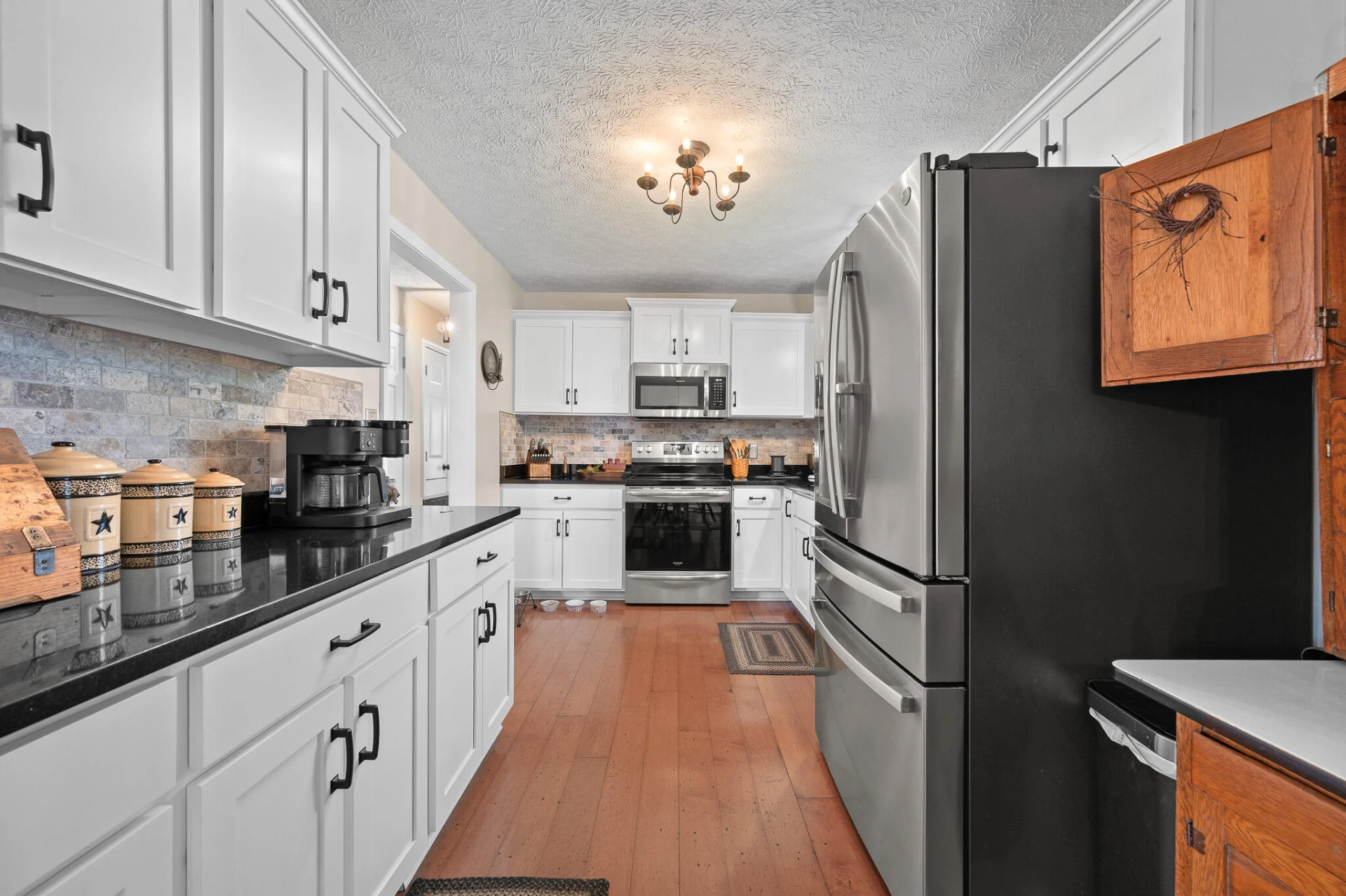 1136 Coolbrook RD - Photo 13