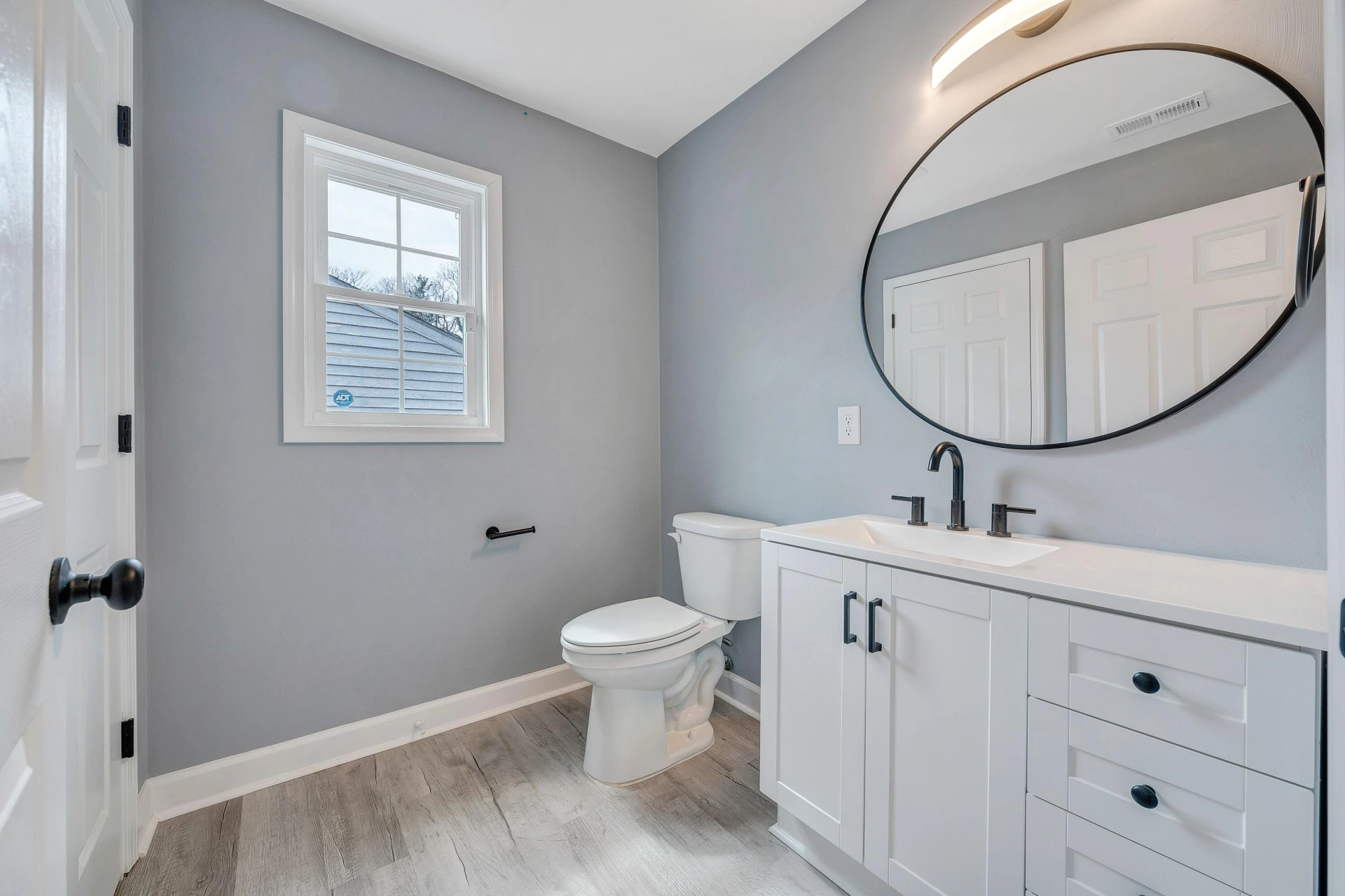 1452 Varnell AVE NE - Photo 16