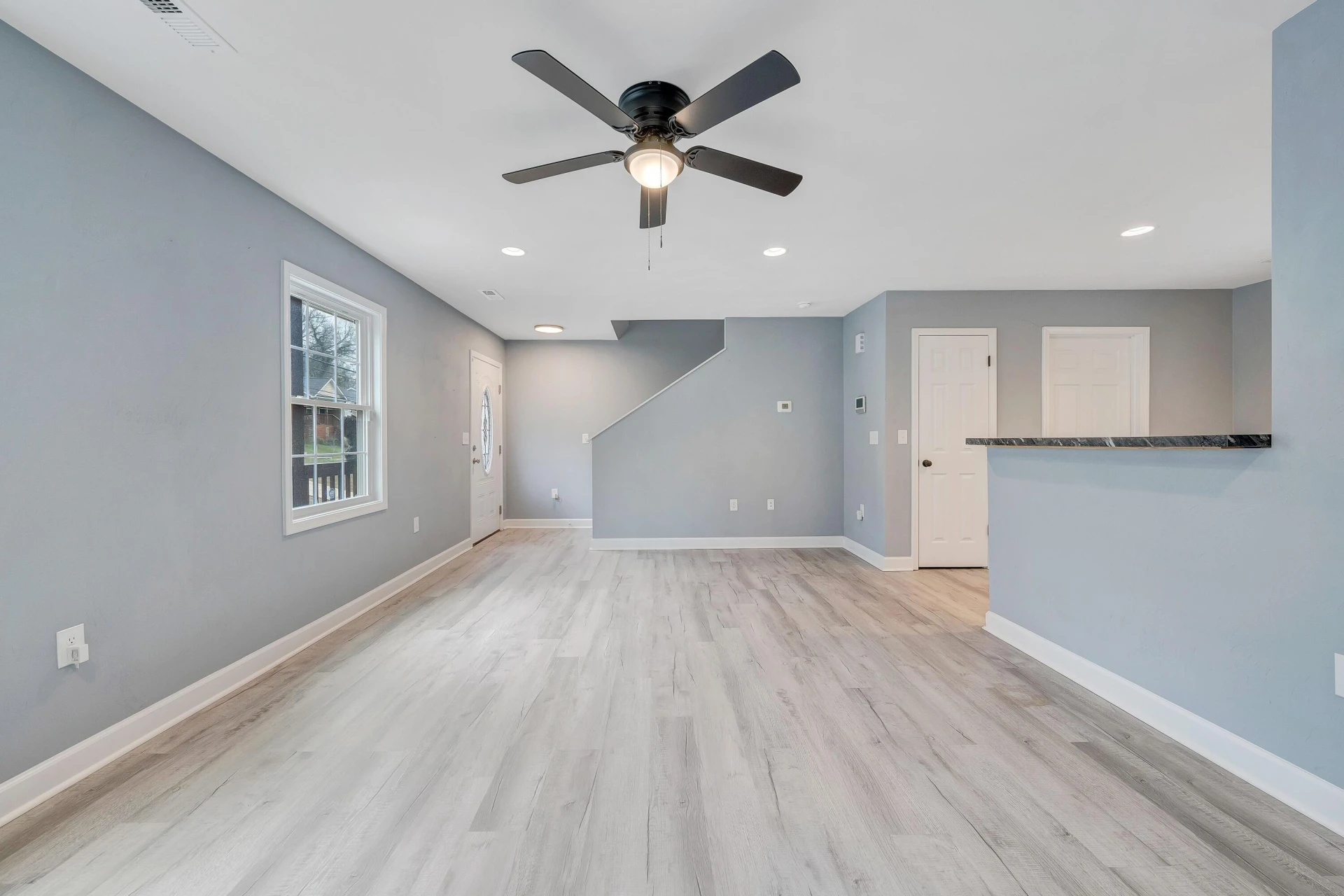 1452 Varnell AVE NE - Photo 7
