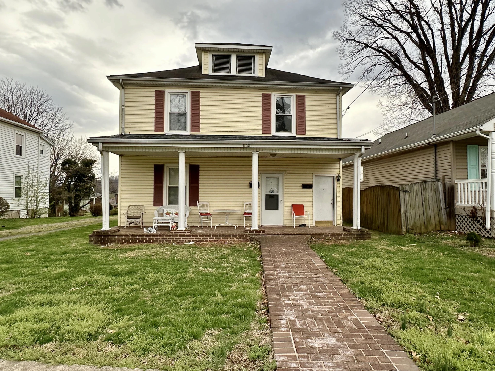 1021 Penmar AVE SE
