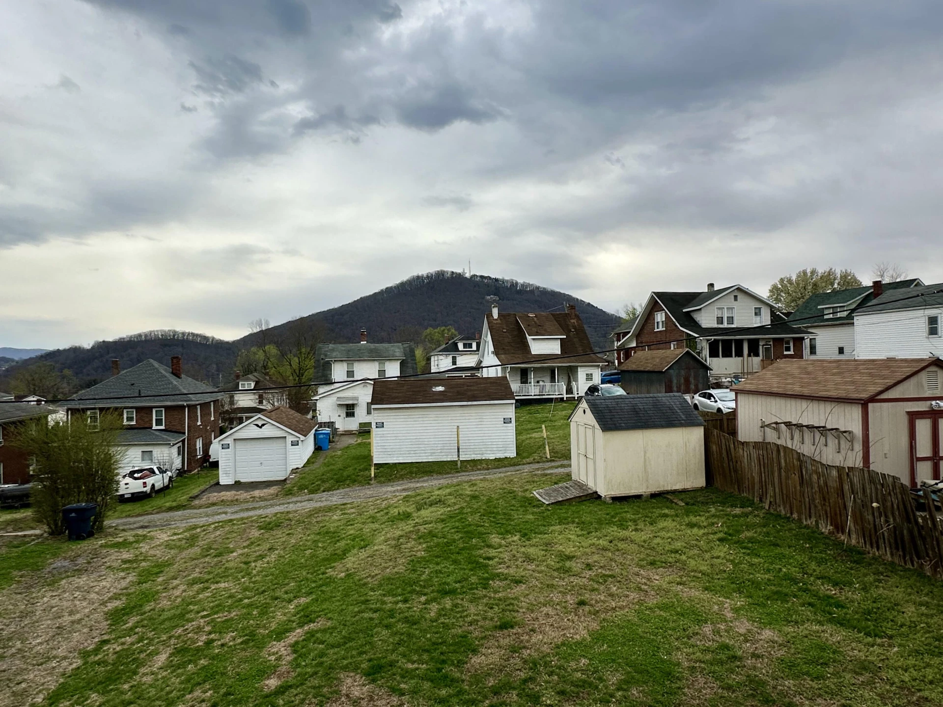 1021 Penmar AVE SE - Photo 8