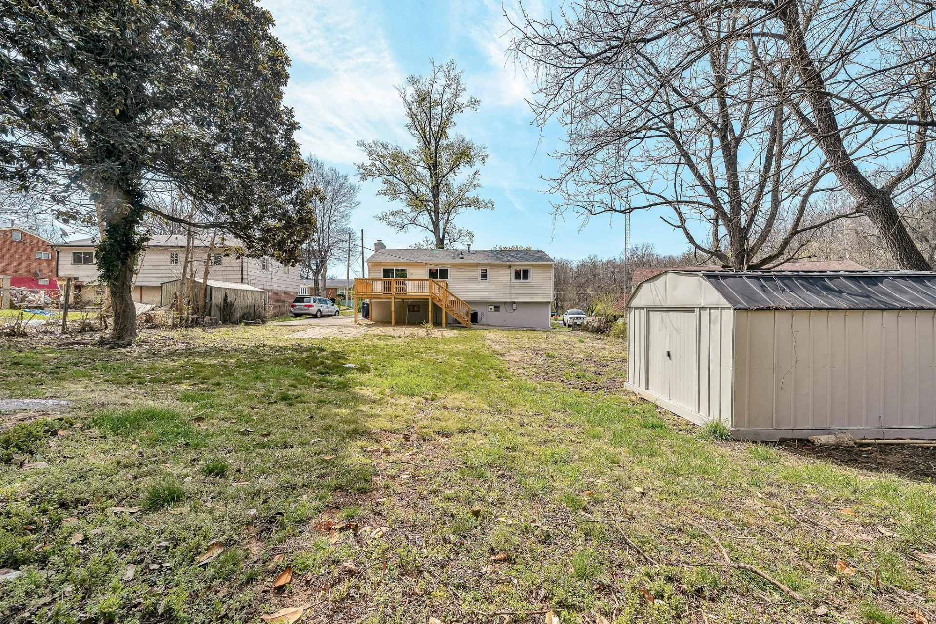 3931 Green Spring AVE NW - Photo 32