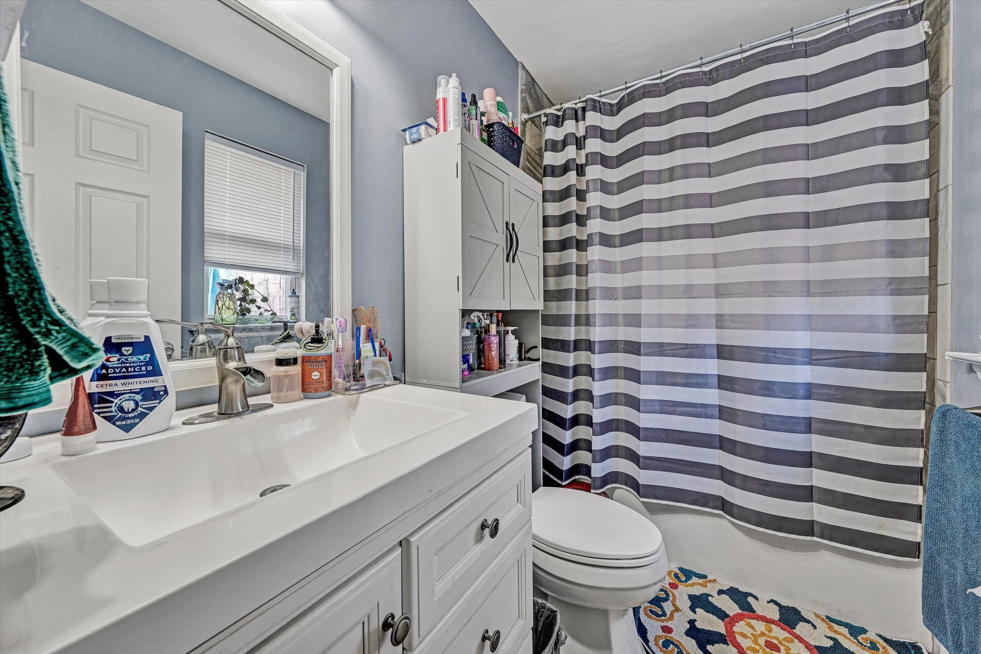542 Mount Airy RD - Photo 16