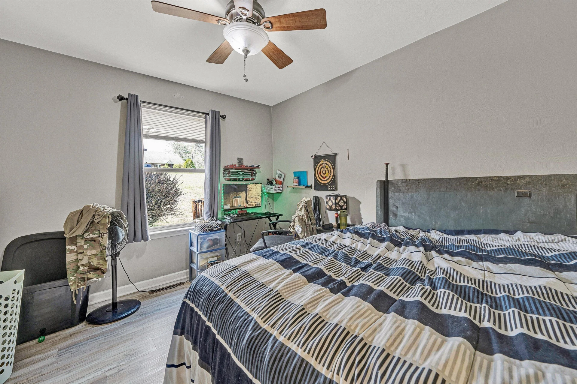 542 Mount Airy RD - Photo 18