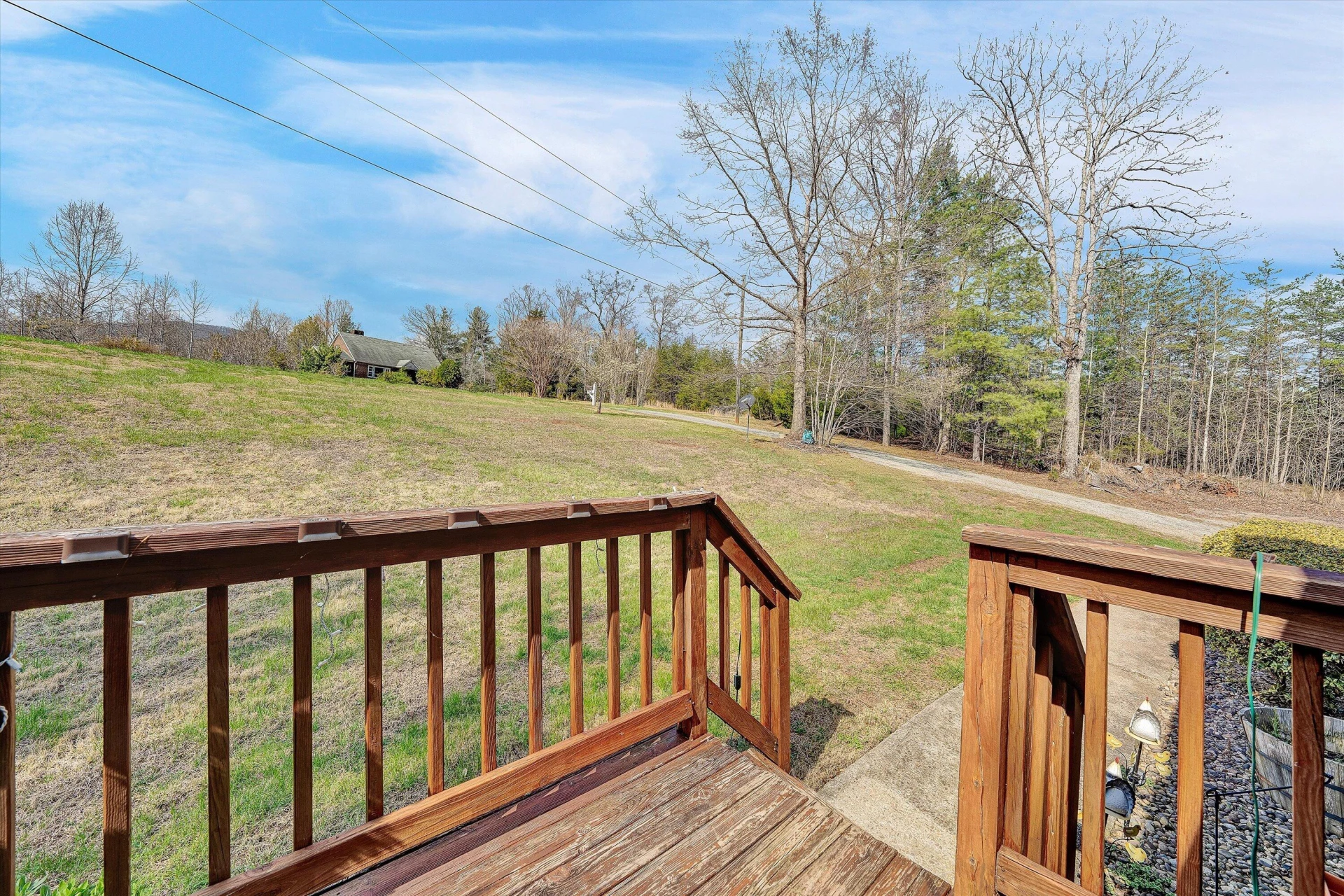 542 Mount Airy RD - Photo 22