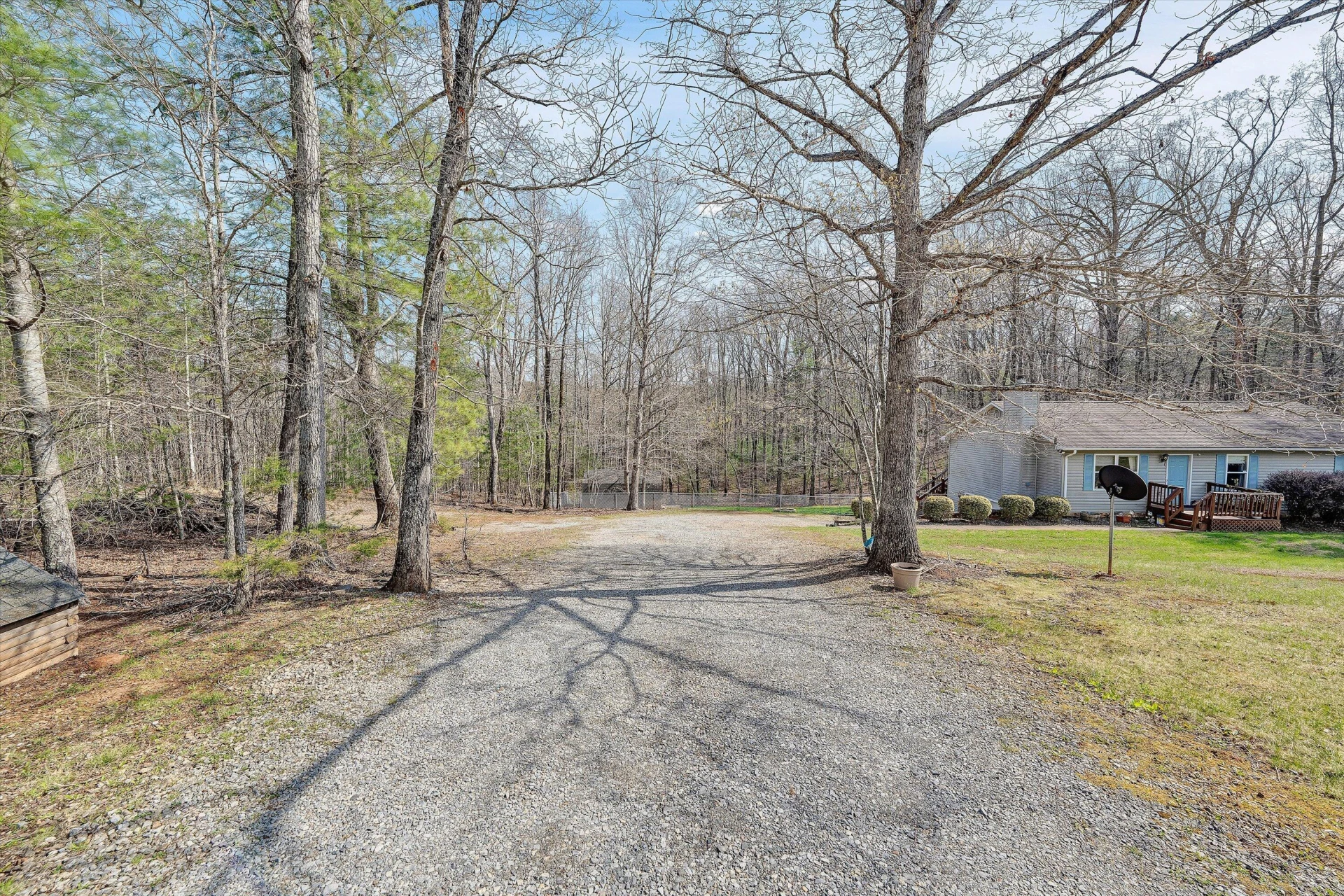 542 Mount Airy RD - Photo 7
